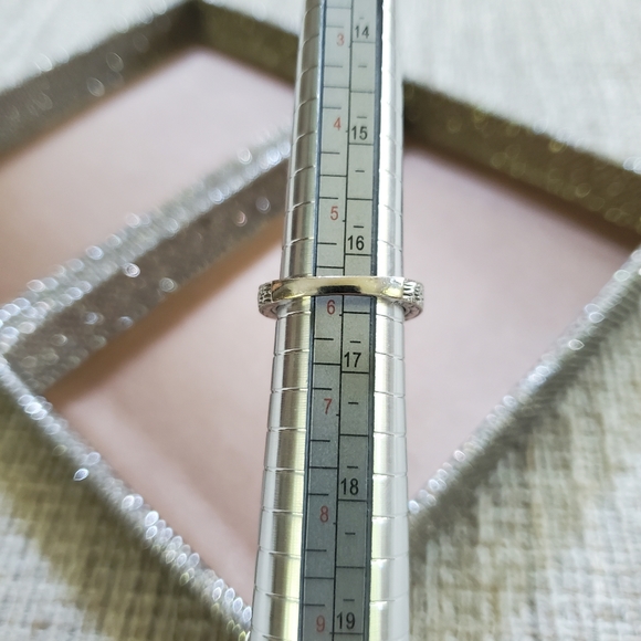 10k White Gold Pink Topaz Ring - Picture 10 of 10